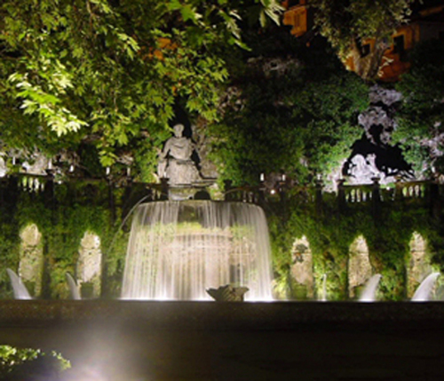 Fontana dell’Ovato di notte